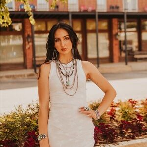 Stylish White Sleeveless Dress